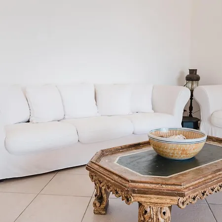 ゲストハウス Giusy 4*