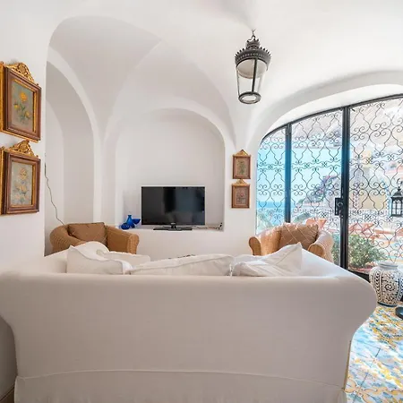 Giusy Guest house 4*